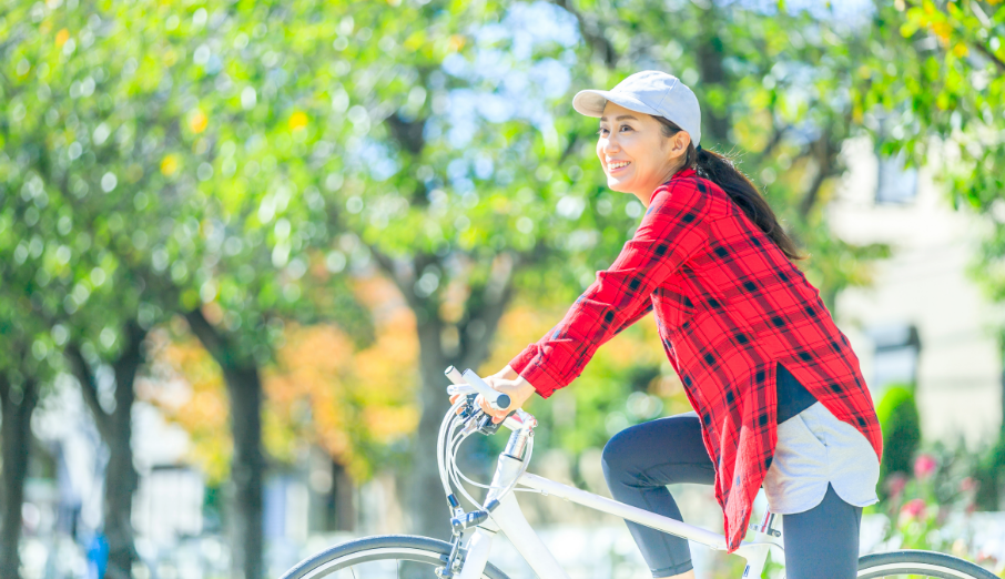 通勤時以外のプライベートでも保険は適用内！お休みの日のお出かけや趣味でも気兼ねなく自転車を利用できます！